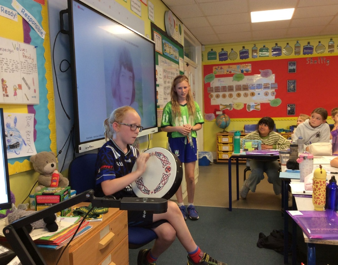 Photograph showing a Y5 class learning about Irish culture.